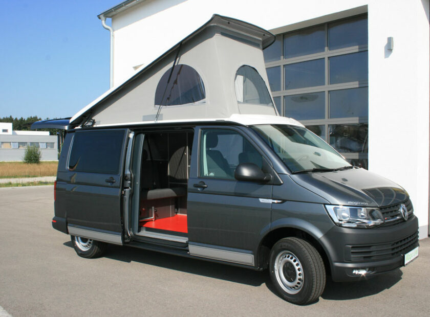 Magicvan Reisemobil mit Aufstelldach VW Bus als Camper
